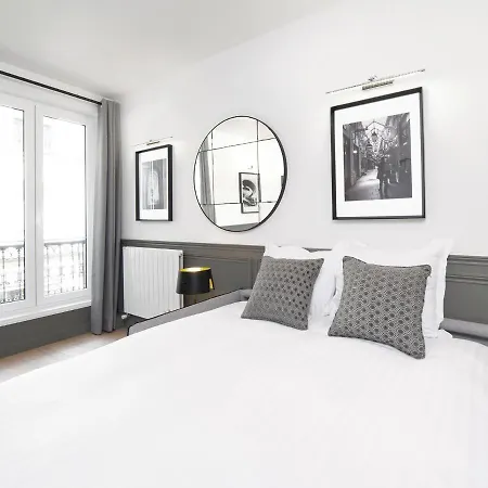 Livinparis - Luxury 2 Bedrooms Opera I Daire *