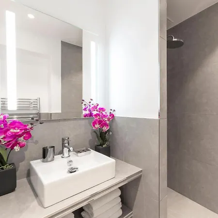 Livinparis - Luxury 2 Bedrooms Opera I Daire