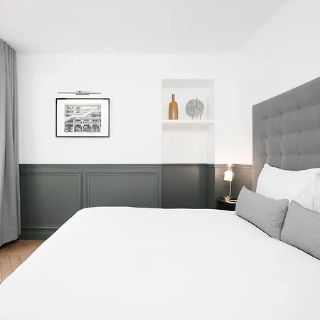 Apartmán Livinparis - Luxury 2 Bedrooms Opera I