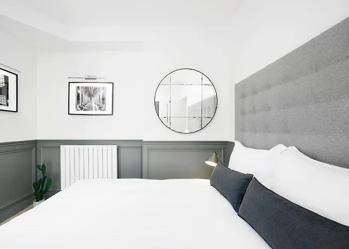 Appartement Livinparis - Luxury 2 Bedrooms Opera I Parijs